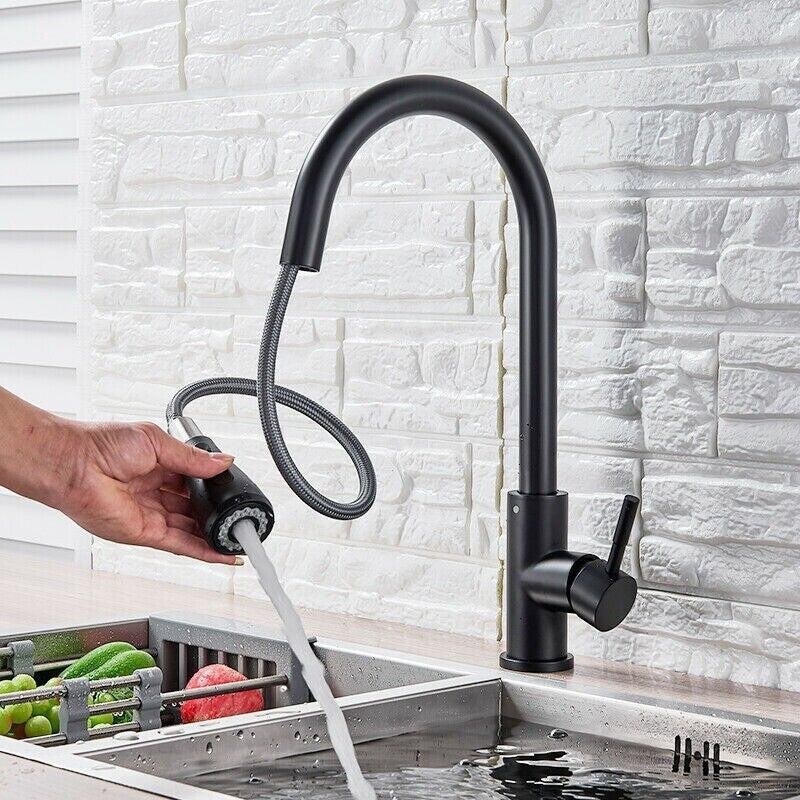 Kitchen Sink Faucet Black Pull Down/Out Sprayer Swivel Single Handle
