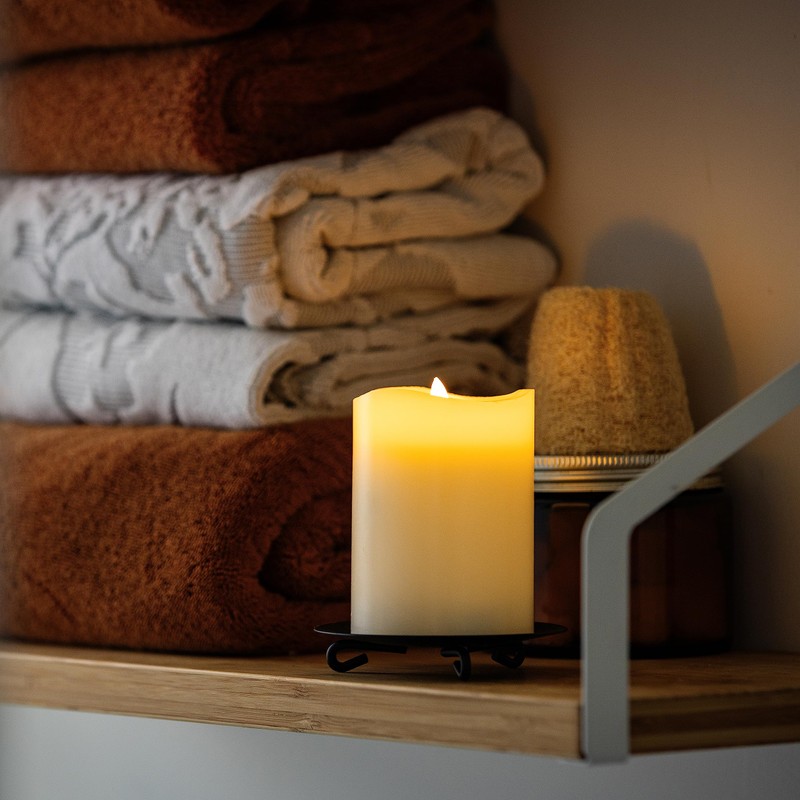 Stonebriar 6 Count Real White Wax 3x4 Flameless LED Pillar