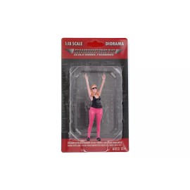 Showcasts FIGURE 18 SERIES 2 FIGURE 3 1/18 DIECAST CAR SHOWCASTS AD-18903 DIORAMA