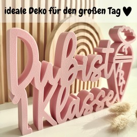 Loving table stand for the start of school as a table decoration or gift for first day at school for girls or boys - finally school child 2025 - school beginner, start of school (candy pink)