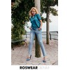 roswear Vaqueros ajustados elásticos de tiro medio y dobladillo deshilachado