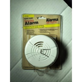 First Alert Brands BRK FG200 Battery Operated Smoke Alarm with 9V  3pack
