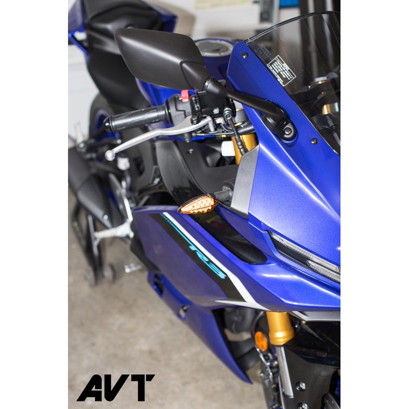 AVT YZF-R3 / R3 2025 ORANGE FRONT LED Turn Signals