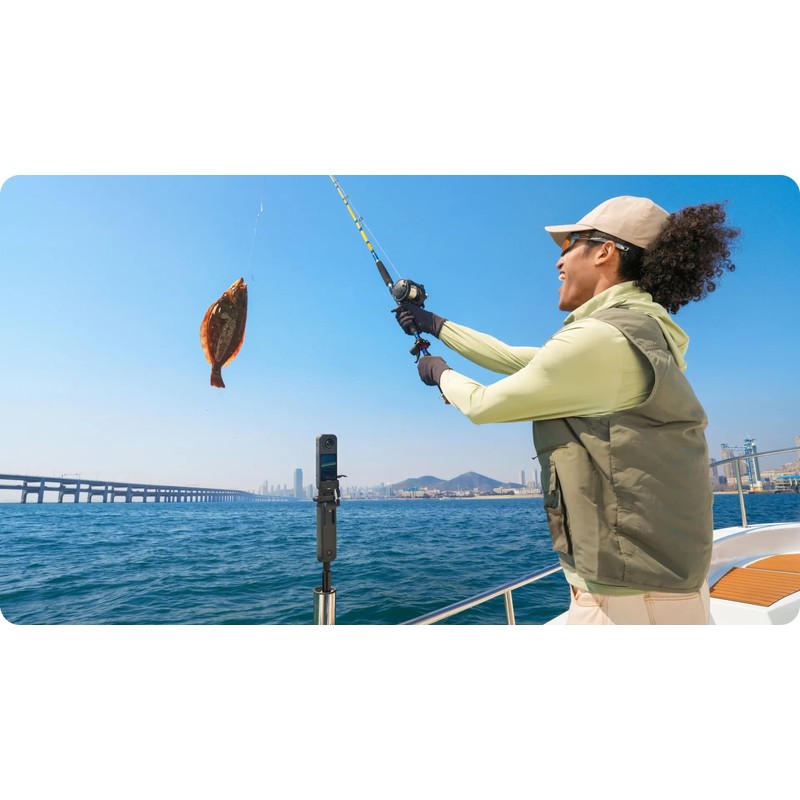 insta360 FOMO Power Handle for X3/X4/X5, A Huge Built-in 6100mAh