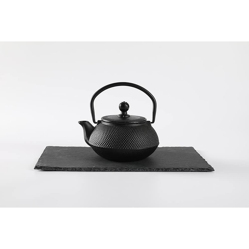 HAWOK Cast Iron Teapot with Stainless Steel Infuser (600ml/20oz)