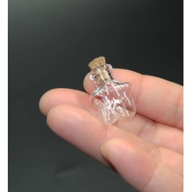 Small Mini Glass Bottles with Cork Stoppers Cute Star Shape Clear Tiny Glass Vials Wishing Drifting Bottle Corked Bottles for Party Wedding DIY Jewelry Making Miniature Altered Art,50 Pack