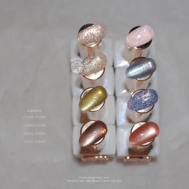From the Nail Runway Glitter Magnetic Gel Single Item /