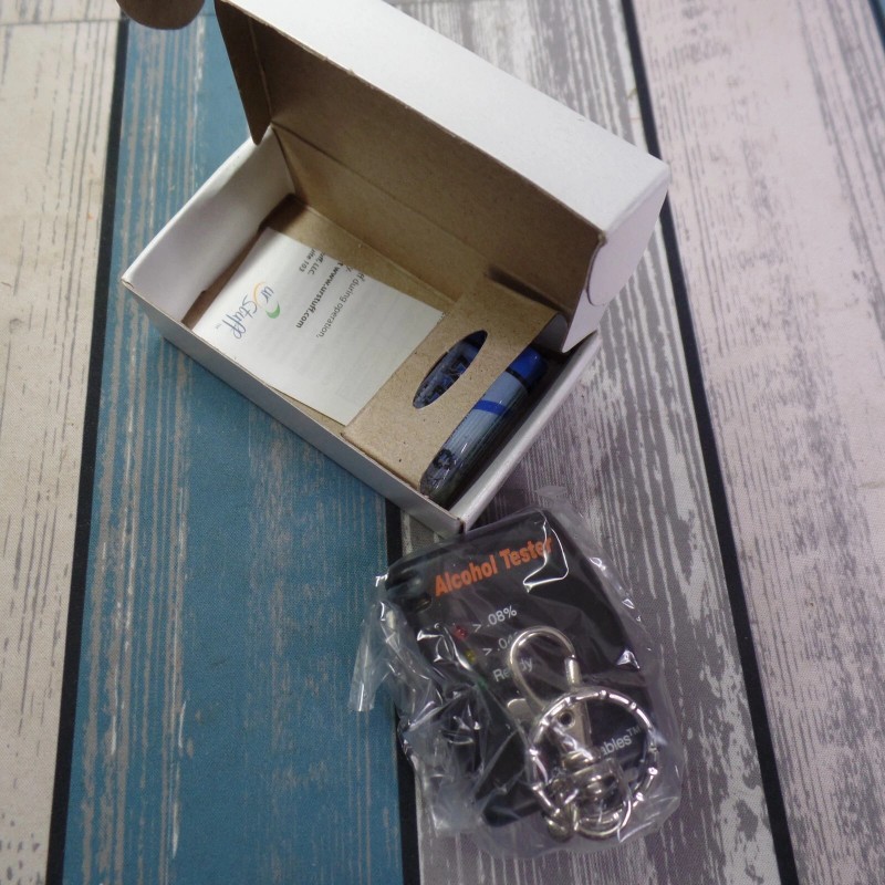Ur Stuff Keychain Breathalyzer, Portable Keyring Breath Alcohol Tester -