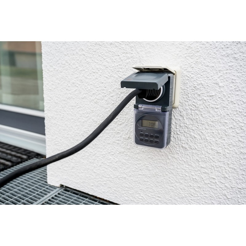 Brennenstuhl Digital Weekly Timer IP44 Digital Timer Socket (Weekly Timer