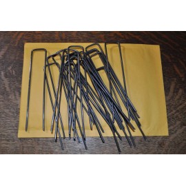 Gardener Select Garden landscape staples 50 pack 11 gauge 6x1 inch Perfect hold down and more