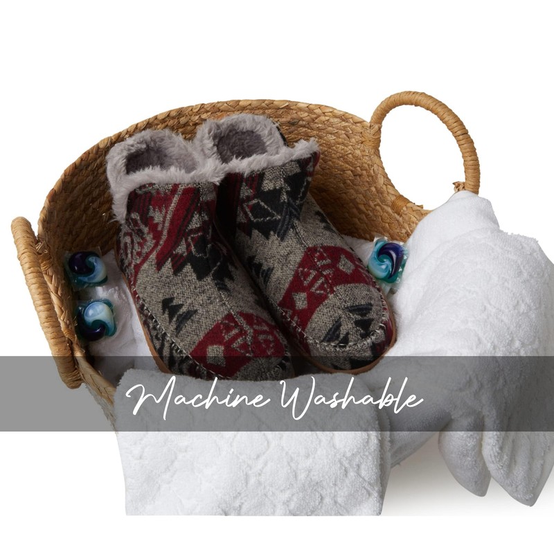 Dearfoams Alpine Men's Brixen Indoor/Outdoor Memory Foam Boot Slipper, Black