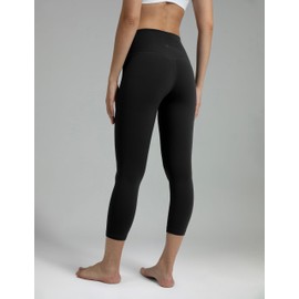 Colorfulkoala Women's Dreamlux High Waisted Workout Capri Leggings Buttery Soft 21" Inseam Yoga Pants(S, Black)