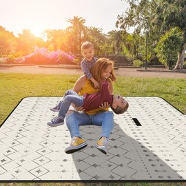 Picnic Blankets Waterproof,79''x79'' Extra Large Foldable Sandproof Beach Blanket,Portable 3-Layer Polyester Outdoor Picnic Blanket for Grass Lawn,Beach,Family Camping,Park,Travel-Beige