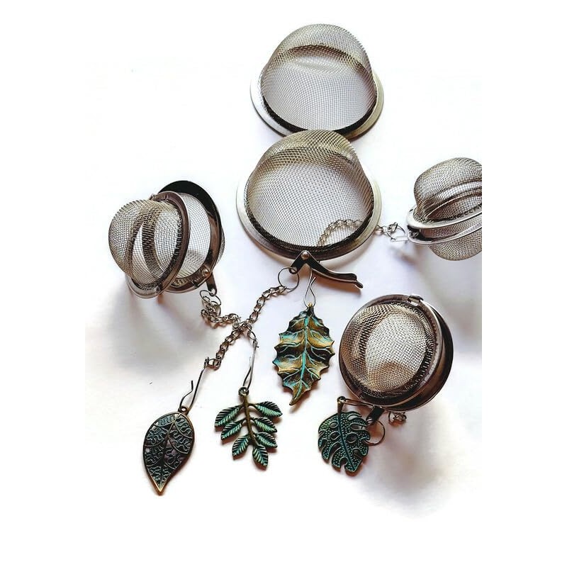 Mixed Green Leaf Tea Infusers with Leaf Charms Assorted -