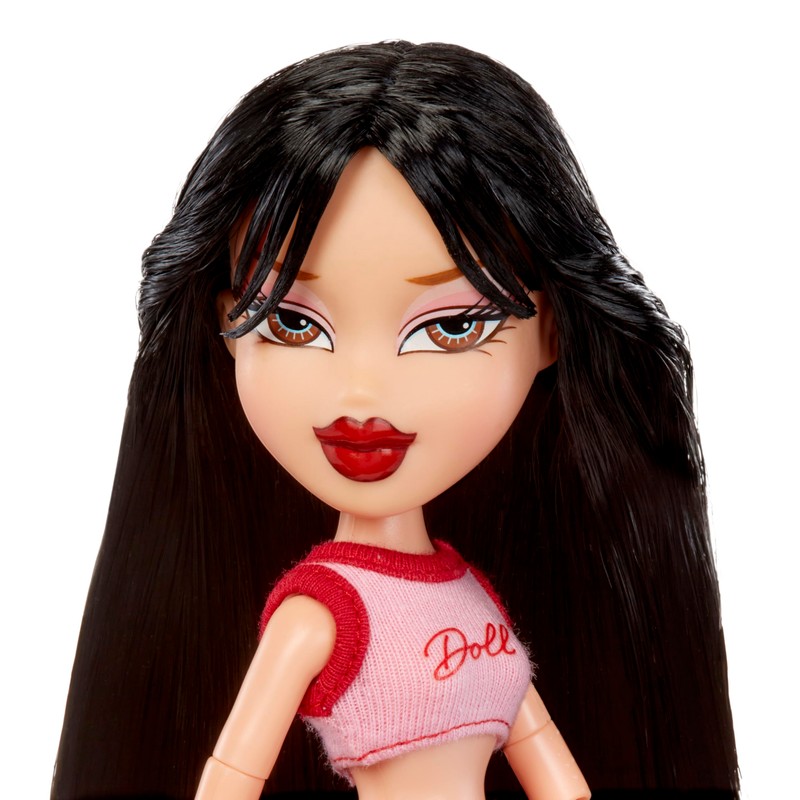 Bratz Goin’ Out! Jade Fashion Doll with Accessories