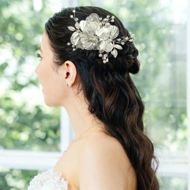 BETITETO Silver Flower Hair Accessories for Bride Wedding Pearl Metal Floral Hair Pieces with Combs for Women Girls