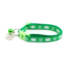 Pugs to Persians Collar Wicca para gatos con amuleto ocultista y cascabel | Collar familiar de bruja para gatos | Collar con amuleto de bruja para gatitos | Brilla en la oscuridad | Collar de segurida