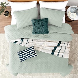 ROARINGWILD Twin Size Quilt Bedding Sets with Pillow Sham, Sage Green Lightweight Soft Bedspread Coverlet, Quilted Blanket Thin Comforter Bed Cover, All Season, 2 Pieces, 68x90 inches