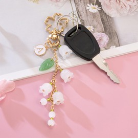 HAISWET Women Girls Letter H Alphabet Keychain Initial Keyring White Lily Flower Charm