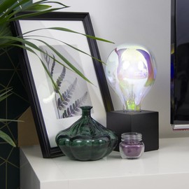 Cube table lamp in black metal, E27 base compatible, IP20, 60 W max wattage
