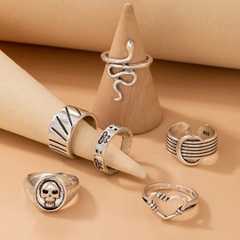 wekicici 6pcs Snake Skull Heart Snake Stackable Knuckle Ring Set Boho Vintage Midi Finger Rings Set Fashion Rings Set for Women