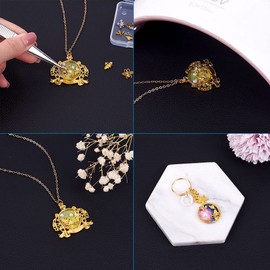 120pcs Alloy Bees Resin Fillers Charm Beads 6 Shapes Metal Honeybee Flat Back Cabochon for DIY UV Epoxy Resin Pressed Flower Filling Jewelry Making Nail Art Decoration Accessories