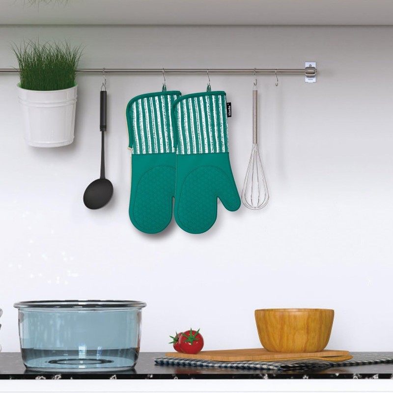 Alselo Silicone Oven Mitts Heat Resistant 932℉ with Waterproof &