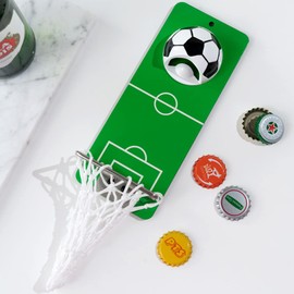 Arola Abridor magnético de botellas de fútbol, abridor de pared de metal extraíble con colector de tapas, regalo para amantes del fútbol, la cerveza y los hombres, uso como decoración de cocina y patio.
