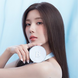 Banila Co. [바닐라코] 커버리셔스 얼티밋 화이트 쿠션 에어 본품 14g + 리필 14g (SPF50+ PA++++) (증정: 블루 버킷 파우치+퍼프 2P) [Banila Co] Covericious Ultimate White Cushion Air Full Size 14g + Refill 14g (SPF50+ PA++++) (Gift: Blue Bucket Pouch + 2 Puff)