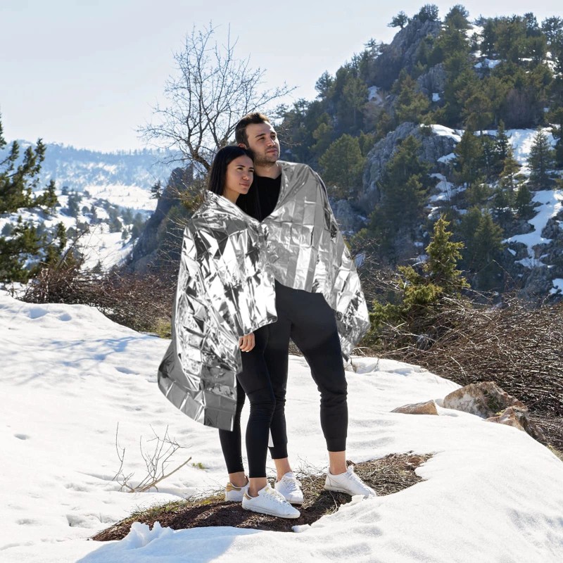 QIO CHUANG Emergency Mylar Thermal Blankets -Space Blanket Survival kit