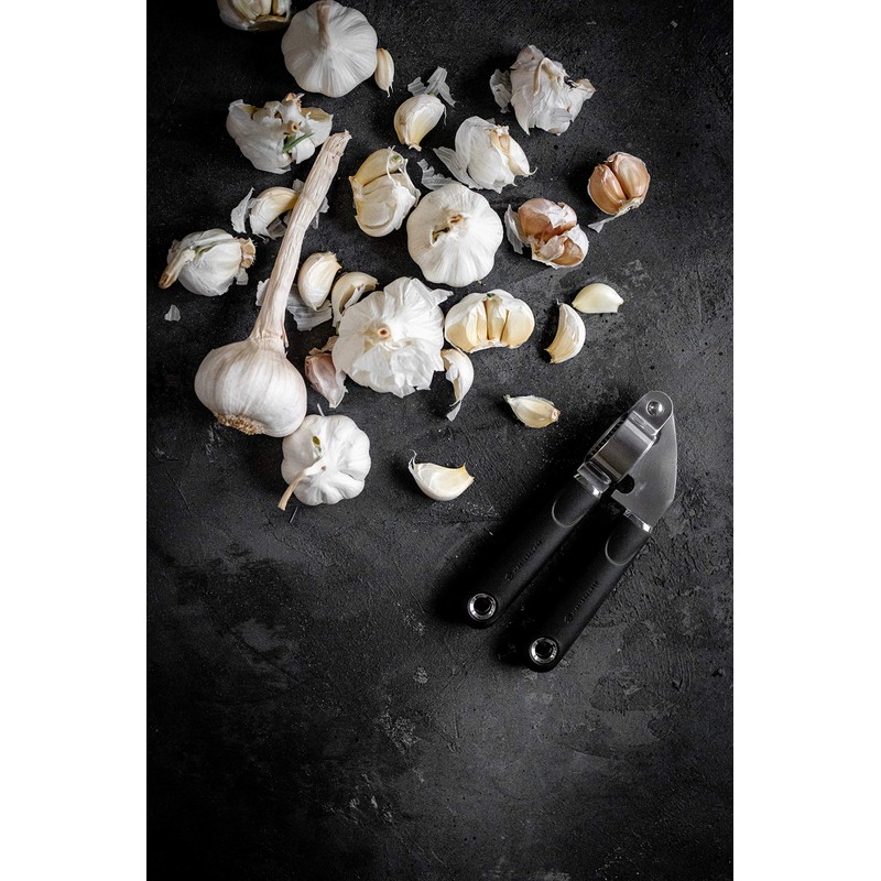 MasterClass Garlic Press with Soft Grip Handle, Stainless Steel, 17.5