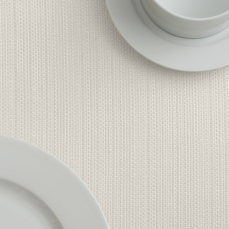 Benson Mills Textured Fabric Tablecloth (70" Round, White)