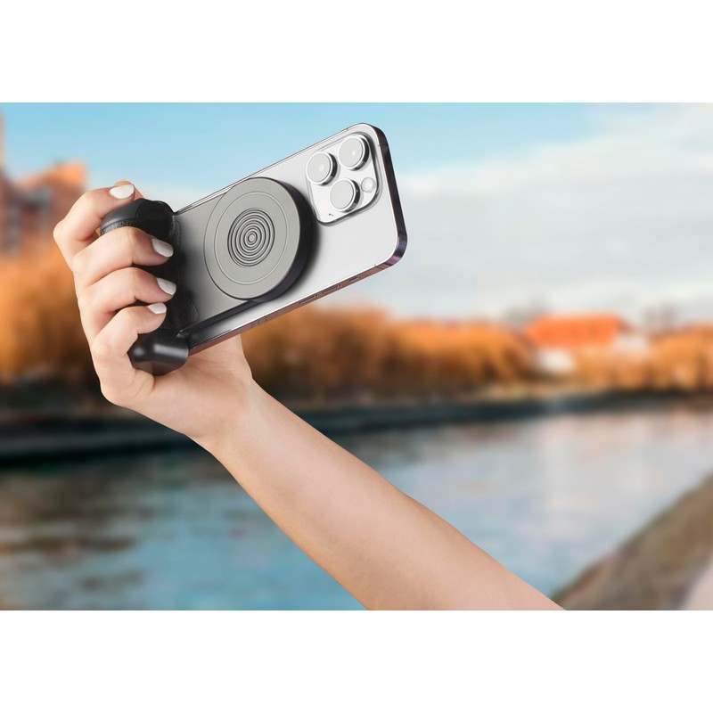 Cellularline - PICS MAG - Magnetic Bluetooth holder for taking