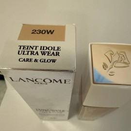 Lancôme Lancome Teint Idole Ultra Wear Care & Glow Foundation SPF 27 - 230 W New in Box