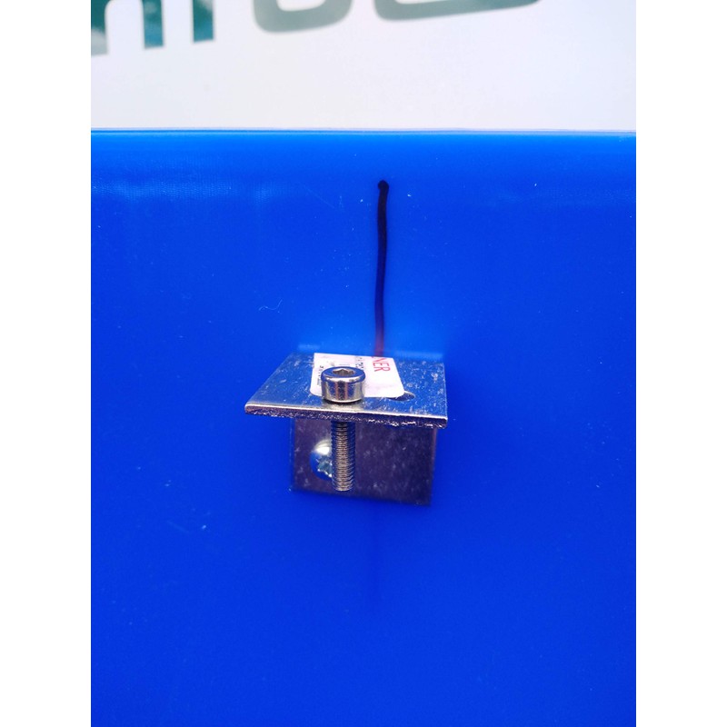 Universal bin Lock, Easy to fit, Strong and Discrete, Modern,