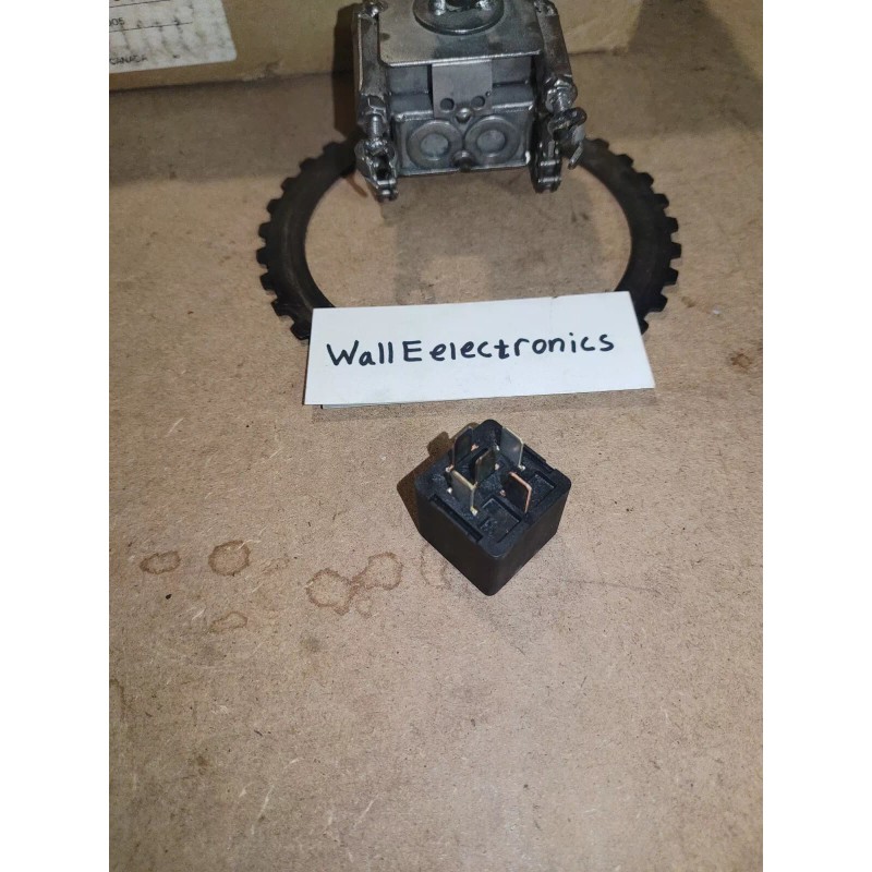 Omron Ford F0AB-14B192-AA Relay ==LOT OF 3==