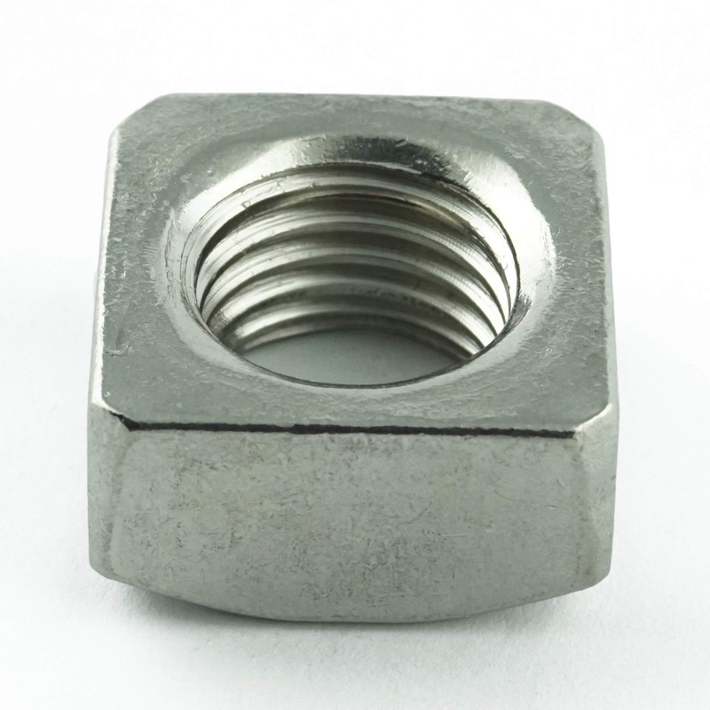 Eisenwaren2000 M10 square nuts (pack of 10) - standard square