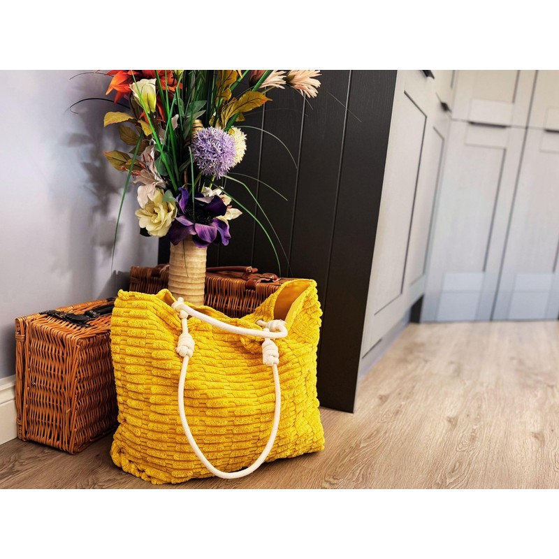 Solis Accessories Extra Large Beach Holiday Tote Bag with Towelling