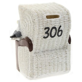 Money Box – Beach Chair – Money Box Holiday Travel Fund Piggy Bank Money Gift 12 x 8 x 14 cm (Seagull)