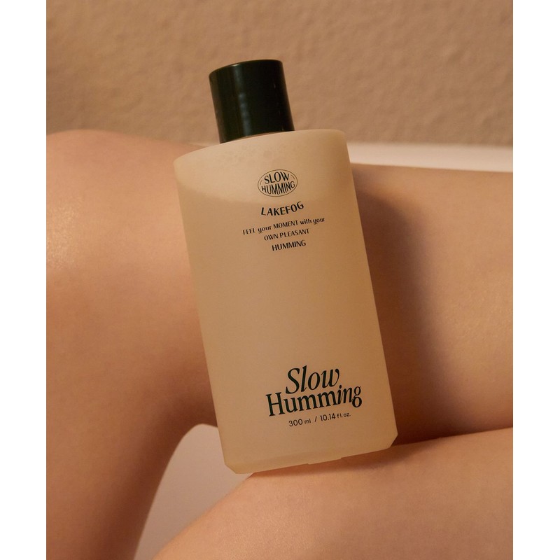 Slow Humming Woody Nary Body Wash Lake Fog