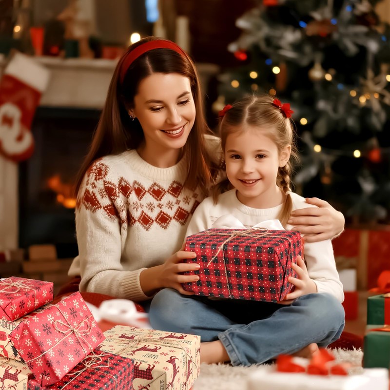 Anvure Christmas Wrapping Paper (4 Rolls: 93 sq. ft total)