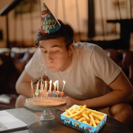 30 Pcs Superhero Party Supplies Snack Trays 4 Corner Food Boxes Superhero Party Decorations Paper Food Trays Superhero Birthday Party Favors Disposable Food Holder for Popcorn Nacho Theater Snack