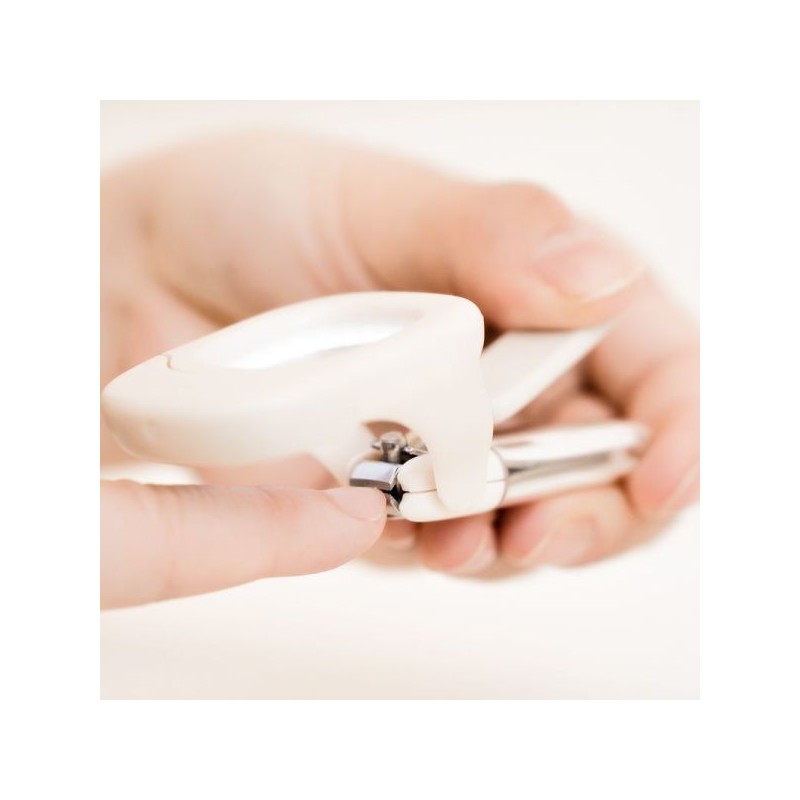 Edison 에디슨 LED 돋보기 손톱깎이 Edison LED Magnifying Nail Clipper