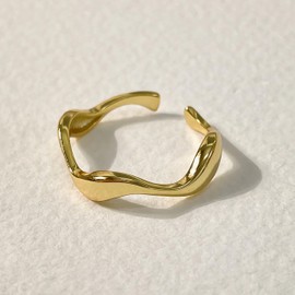 LOVPEPY 14K Gold Plated Chunky Ocean Wave Ring for Women 925 Sterling Silver Twisted Wave Ring Dainty Eternity Rings to Daughter Adjustable Opend Finger Ring Birthday Wedding Jewelry Gifts﻿ (Gold)