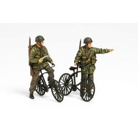 Tamiya 300035333 1:35 WWII British Parachute with Parabike