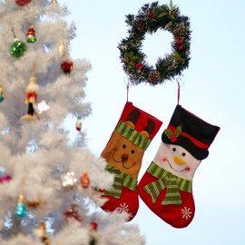 THE TWIDDLERS - Set of 4 Clear Waterproof Suction Cups with Movable Hook Wire to Hang Wreaths Christmas Decorations for Xmas Party - Easy to Install, No Drills and Nails