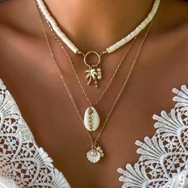 Seashell Necklace for Women Shell Necklace Summer Outfits for Women Adjustable Layered Sea Shell Charm Necklaces Beach Vacation Essentials Holiday Jewelry