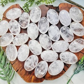 2Pcs Set Clear Quartz Palm Stone Crystal - White Clear Quartz Palmstone Natural Chakra Therapy Polished Healing Crystal Oval Pocket Worry Stone Gemstone for Anxiety Stress Relief