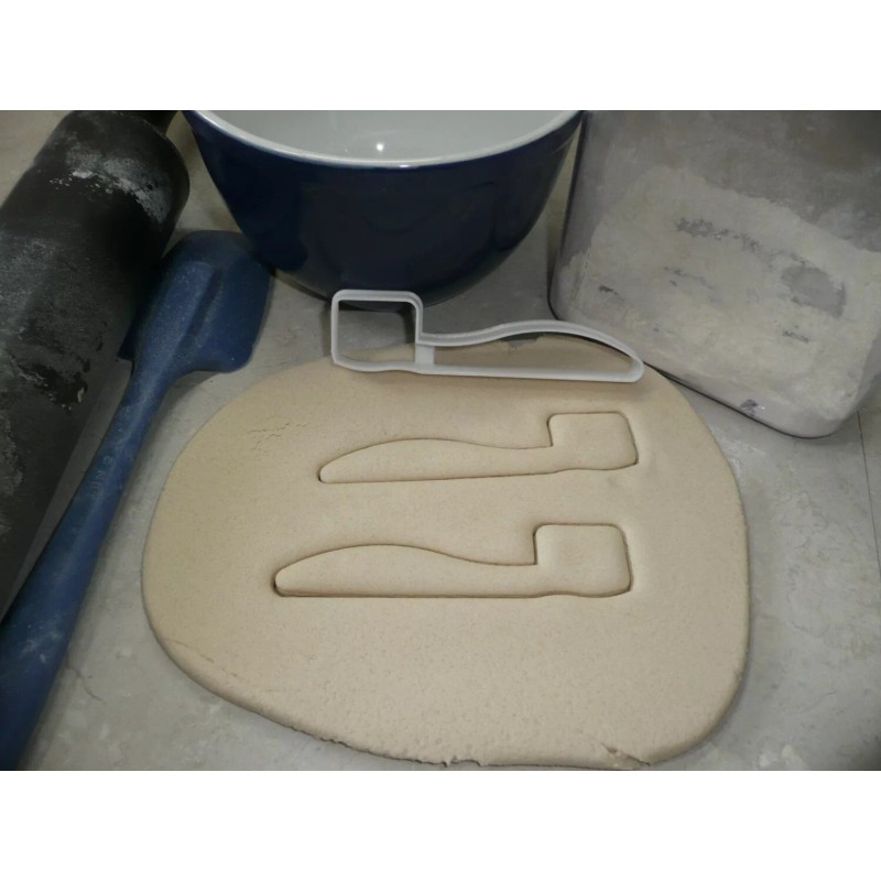 AJT TOOTHBRUSH OUTLINE TEETH DENTIST COOKIE CUTTER MADE IN USA