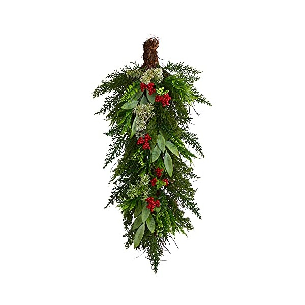 30in. Cedar and Berry Artificial Christmas Swag